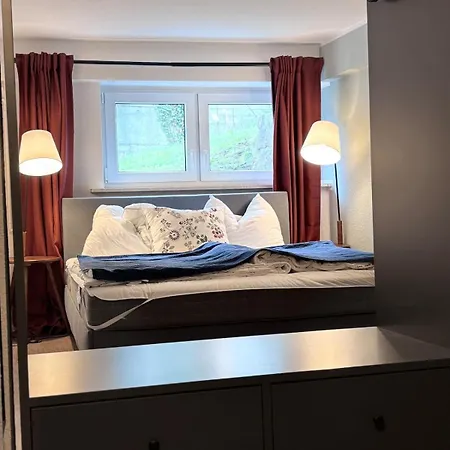 公寓 Sehr Komfortable Ferienwohnung Wlan Und Parkplaetze Kostenlos *