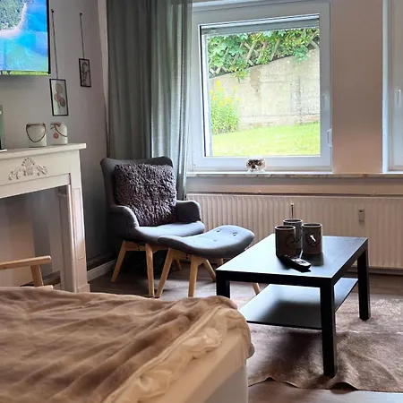 Apartment Sehr Komfortable Wlan Und Parkplätze Kostenlos *