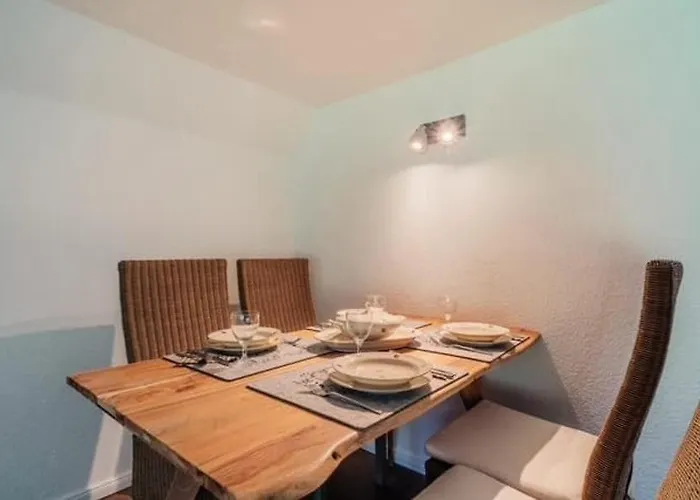 公寓 Sehr Komfortable Ferienwohnung Wlan Und Parkplaetze Kostenlos *